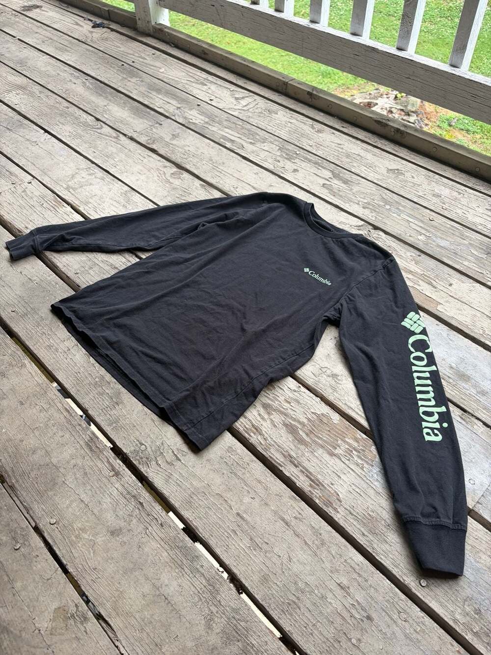 Columbia Sportswear Company Men's Size S Long Sleeve Graphic T-Shirt Black